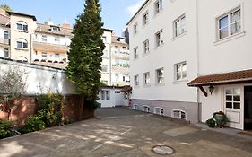 Gildors Hotel